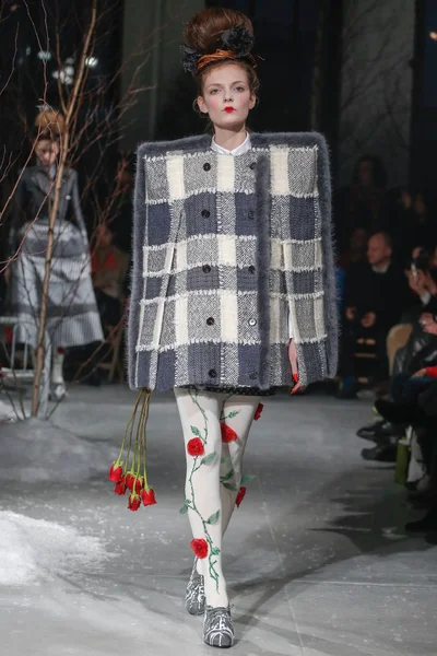 Look 7